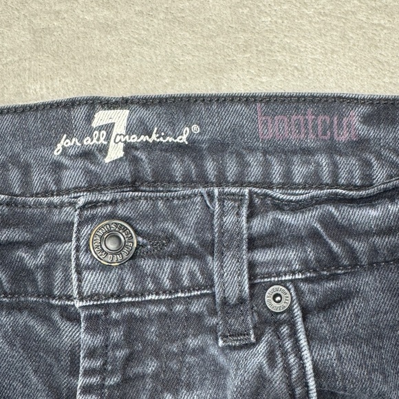 7 For All Mankind Faded Black Bootcut Embroidered Back Pocket Jeans Size 30 - Picture 14 of 16
